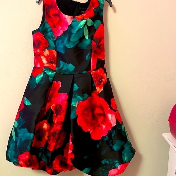 𝅺XTRAORDINARY Girl’s Floral Print Dress Size 10 - Picture 2 of 10